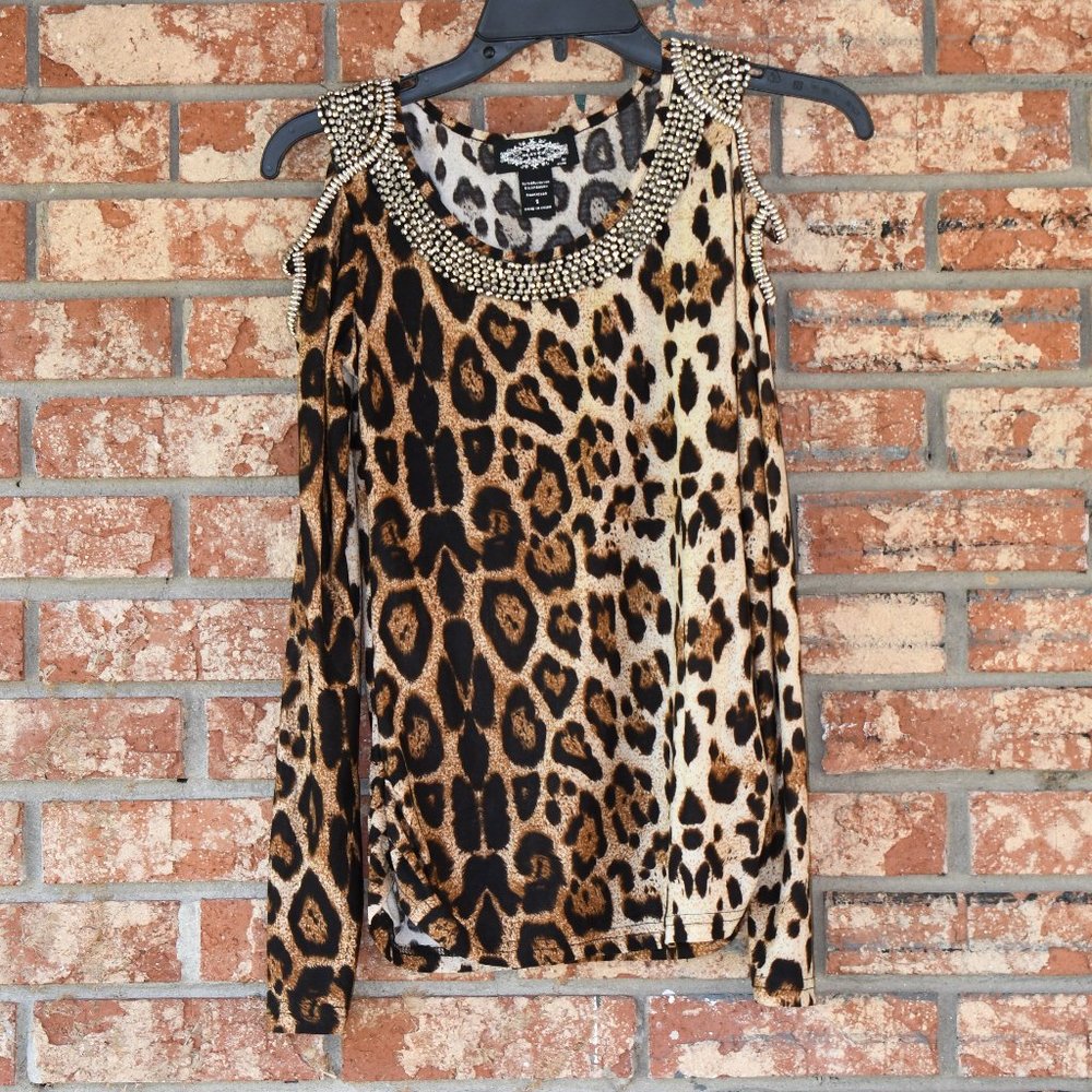 Oliver Cold Shoulder Top